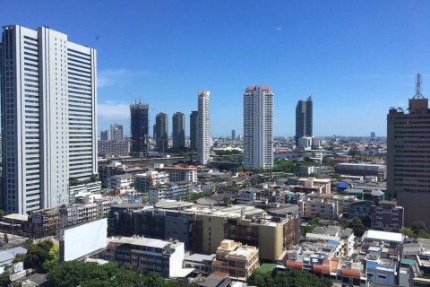 Studio in the Condo in Khlong San, Bangkok, Thailand  № 164547 - photo 6