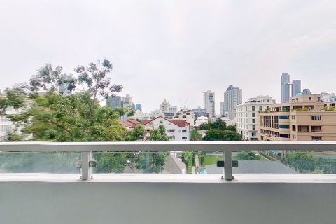 Кондоминиум с 2 спальнями в Ваттхане, Бангкок, Таиланд № 164543 - фото 10