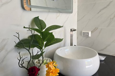 Villa in Ko Samui, Thailand 3 bedrooms № 164546 - photo 6