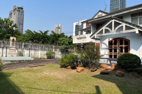 House in Watthana, Bangkok, Thailand 3 bedrooms № 164541 - photo 4
