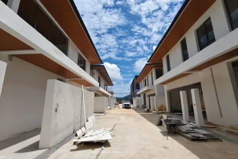 Villa in Phuket, Thailand 4 bedrooms № 181263 - photo 8