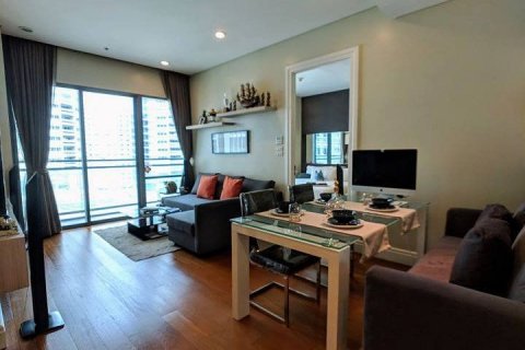 Кондоминиум с 2 спальнями в Клонг Тоэй, Бангкок, Таиланд № 146184 - фото 2