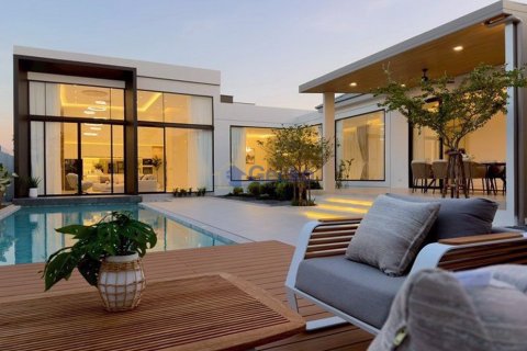 House in Pattaya, Thailand 4 bedrooms № 195888 - photo 28