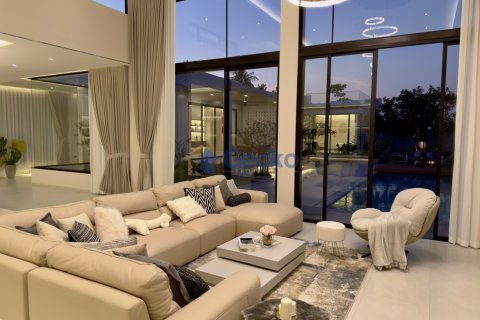 House in Pattaya, Thailand 4 bedrooms № 195888 - photo 7