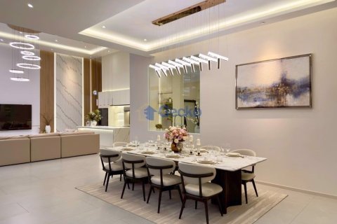 House in Pattaya, Thailand 4 bedrooms № 195888 - photo 6