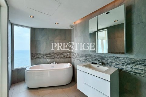 Condo in Pattaya, Thailand, 1 bedroom № 197821 - photo 19