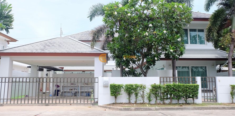 Studio in Pattaya, Thailand № 134384