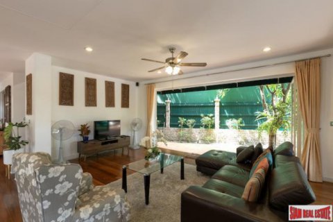 Apartment in Patong, Thailand 25 bedrooms № 134357 - photo 6