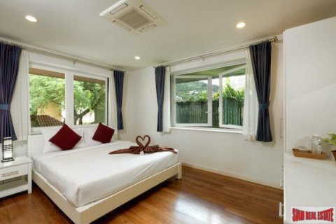 Apartment in Patong, Thailand 25 bedrooms № 134357 - photo 17