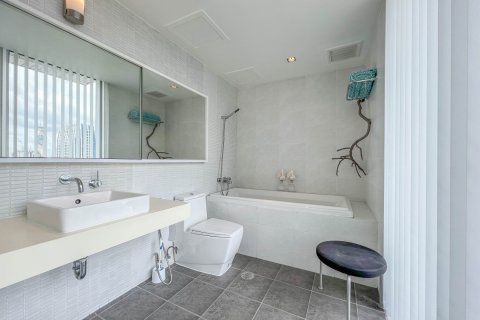 Кондоминиум с 3 спальнями в Бангкоке, Таиланд № 143475 - фото 12