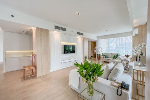 Кондоминиум с 3 спальнями в Бангкоке, Таиланд № 143475 - фото 4