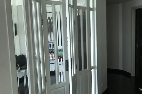 Condo in Sathon, Bangkok, Thailand, 2 bedrooms  № 143474 - photo 7