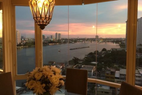 Condo in Sathon, Bangkok, Thailand, 2 bedrooms  № 143474 - photo 8