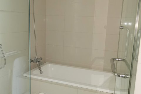 Кондоминиум с 1 спальней в Бангкоке, Таиланд № 143476 - фото 8