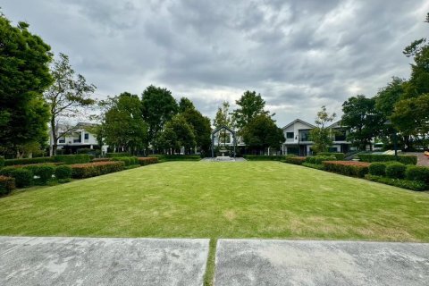 Townhouse in Bang Kaeo, Thailand 3 bedrooms № 161626 - photo 26