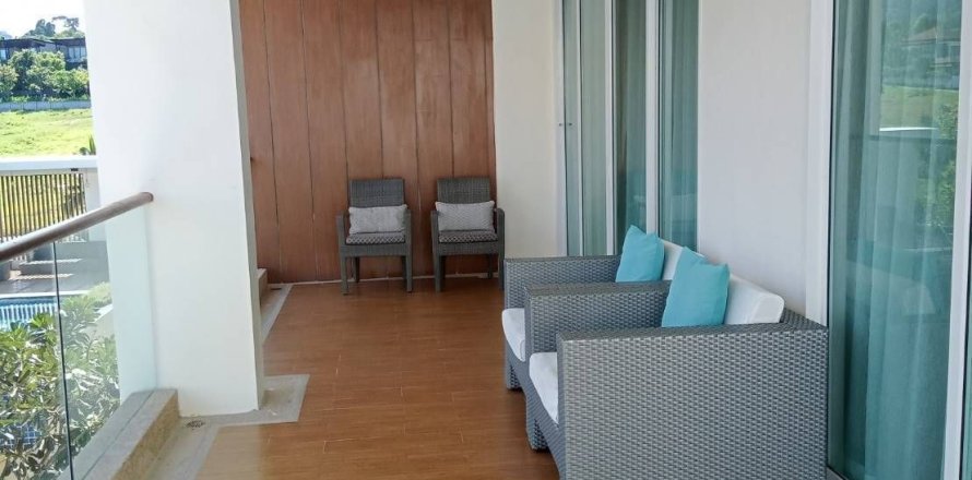 Condo in Krabi, Thailand, 2 bedrooms  № 161630