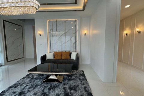 House in Bang Kaeo, Thailand 4 bedrooms № 144918 - photo 14