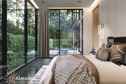 Villa in Bang Tao, Thailand 3 bedrooms № 179648 - photo 8