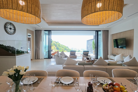 Condo in Kamala, Thailand, 4 bedrooms № 179646 - photo 6