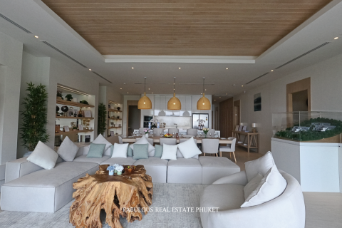 Condo in Kamala, Thailand, 4 bedrooms № 179646 - photo 12
