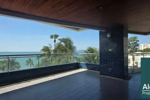 Condominio de 3 dormitorios en Pattaya, Tailandia № 211219 - foto 2