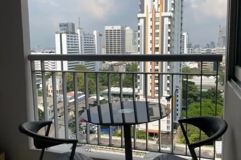 Студия в кондо в Банг Раке, Бангкок, Таиланд № 139787 - фото 5