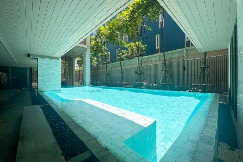 Кондоминиум с 2 спальнями в Патхум Ване, Бангкок, Таиланд № 139790 - фото 13