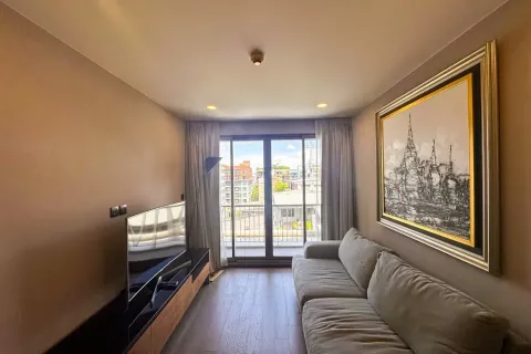 Кондоминиум с 2 спальнями в Патхум Ване, Бангкок, Таиланд № 139790 - фото 1