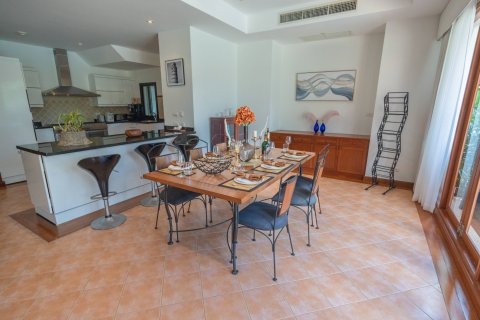 Вилла в Пхукете, Таиланд с 4 спальнями  № 154927 - фото 10