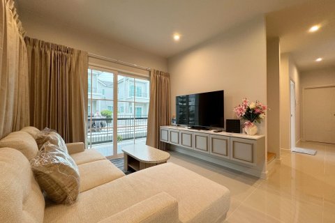 House in Pa Klok, Thailand 4 bedrooms № 154930 - photo 19