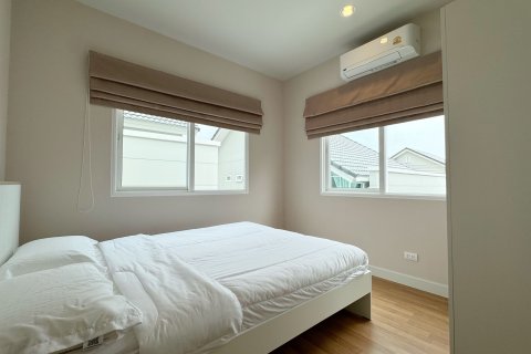 House in Pa Klok, Thailand 4 bedrooms № 154930 - photo 3