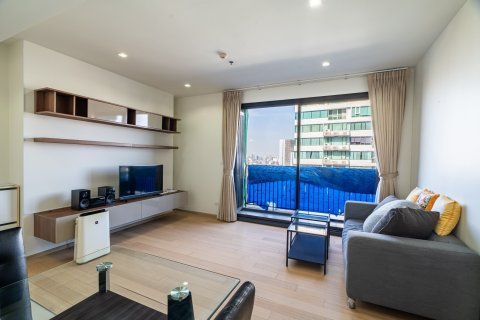 Condo in Watthana, Bangkok, Thailand, 2 bedrooms  № 154929 - photo 8