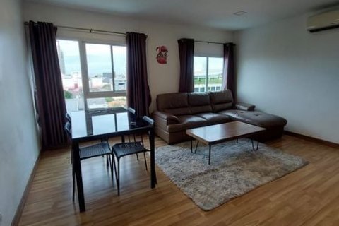 Кондоминиум с 2 спальнями в Бангкапи, Бангкок, Таиланд № 145371 - фото 1