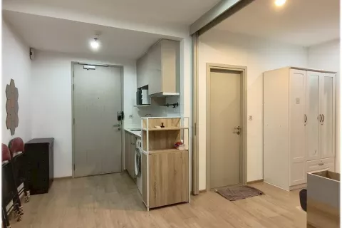 Студия в кондо в Банг Раке, Бангкок, Таиланд № 145373 - фото 8