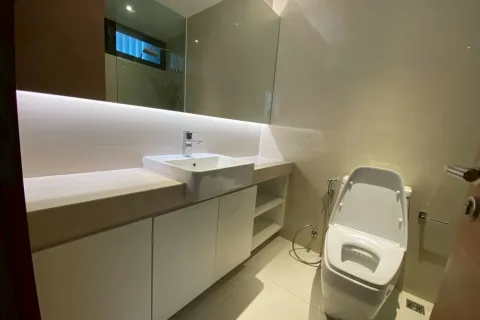 Кондоминиум с 3 спальнями в Ваттхане, Бангкок, Таиланд № 161881 - фото 15