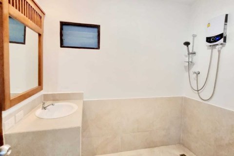 House in Phuket, Thailand 4 bedrooms № 161877 - photo 23