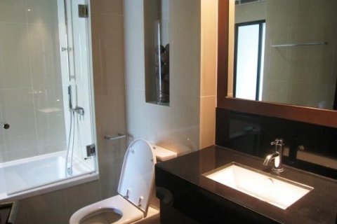 Кондоминиум с 2 спальнями в Сатхоне, Бангкок, Таиланд № 145270 - фото 7