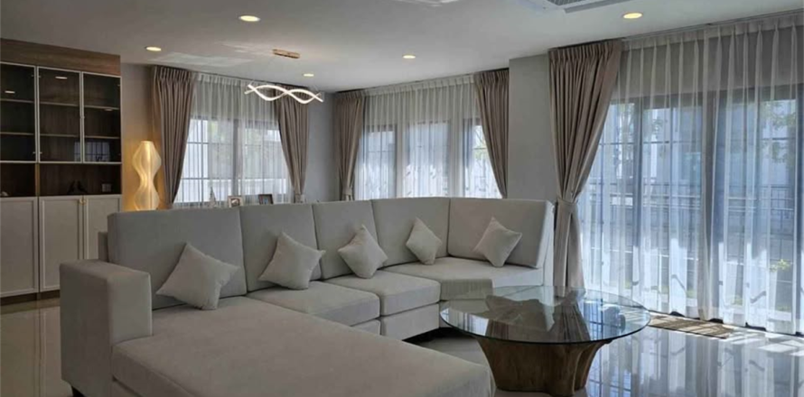 บ้านในกรุงเทพฯ, ประเทศไทย 4 ห้องนอน № 190301