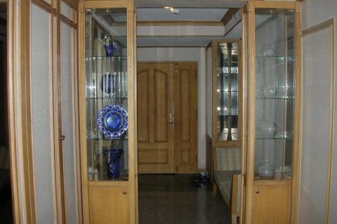 Кондоминиум с 2 спальнями в Ваттхане, Бангкок, Таиланд № 136036 - фото 4