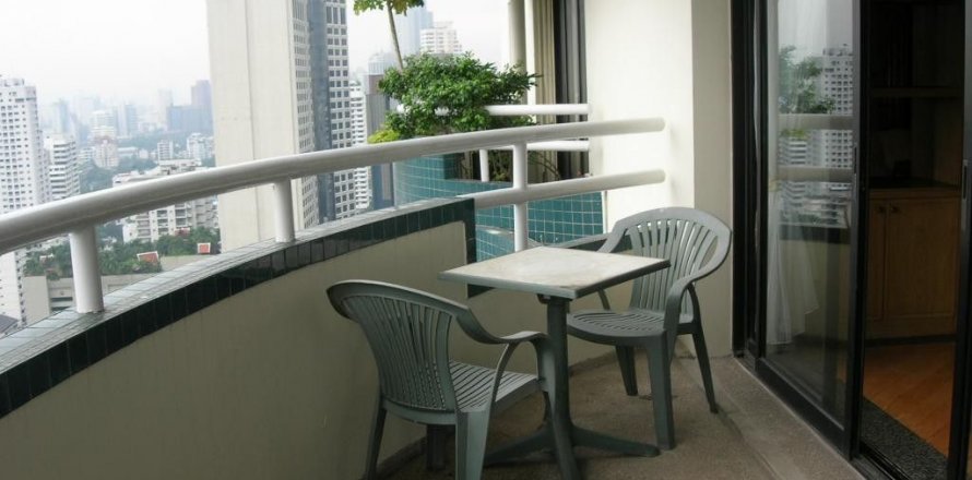 Кондоминиум с 2 спальнями в Ваттхане, Бангкок, Таиланд № 136036