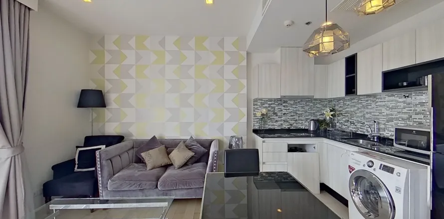 Студия в кондо в Ваттхане, Бангкок, Таиланд № 150333