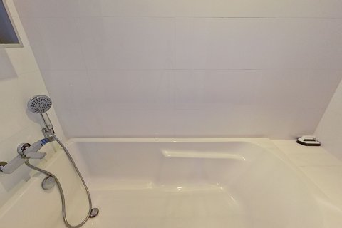 Студия в кондо в Ваттхане, Бангкок, Таиланд № 150333 - фото 6