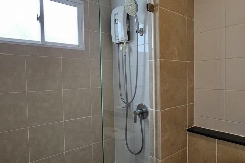 House in Phuket, Thailand 3 bedrooms № 136559 - photo 27