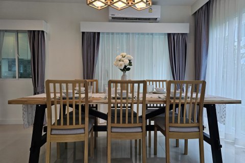 House in Phuket, Thailand 3 bedrooms № 136559 - photo 4