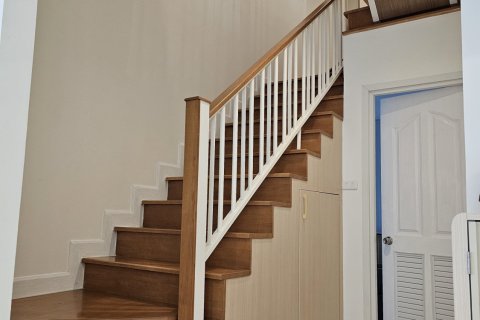 House in Phuket, Thailand 3 bedrooms № 136559 - photo 15