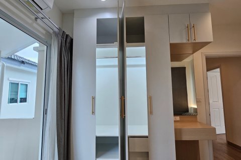 House in Phuket, Thailand 3 bedrooms № 136559 - photo 30