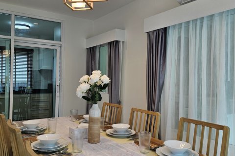 House in Phuket, Thailand 3 bedrooms № 136559 - photo 6