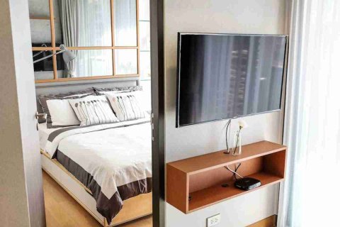 Condo in Bangkok, Thailand, 1 bedroom № 183382 - photo 8