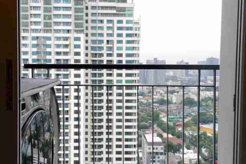 Condo in Bangkok, Thailand, 2 bedrooms № 183384 - photo 5