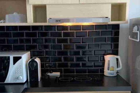 Condo in Bangkok, Thailand, 1 bedroom № 183385 - photo 3